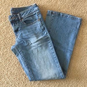 American eagle favorite boyfriend jeans